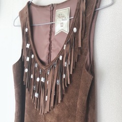 美品✳️スエードワンピースの画像