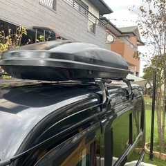 ルーフボックスの画像