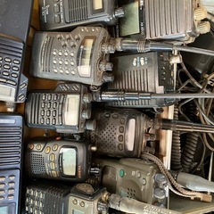 ハンディアマチュア無線機の画像