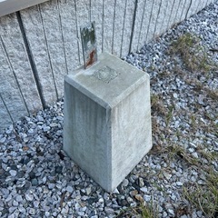 くついし沓石の画像