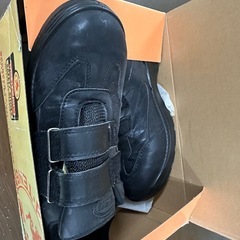 ブラック　安全靴の画像