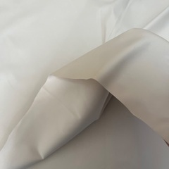 合皮？レザー調布地の画像