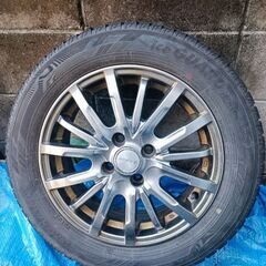 スタッドレスタイヤ YOKOHAMA 175/65 R15の画像