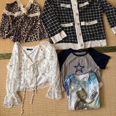 ワンピースなど可愛洋服10点程の画像