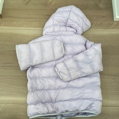 ユニクロ　ジャンパー　130の画像