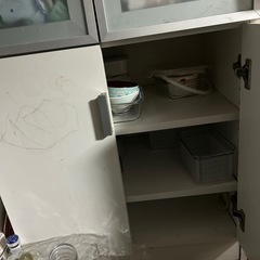 食器棚の画像
