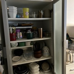 食器棚の画像