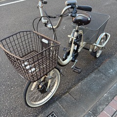 PELTECH三輪電動自転車
の画像