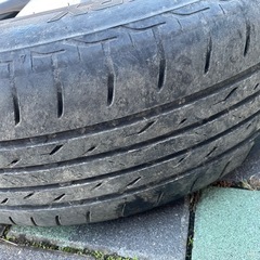 夏タイヤボクシーの画像