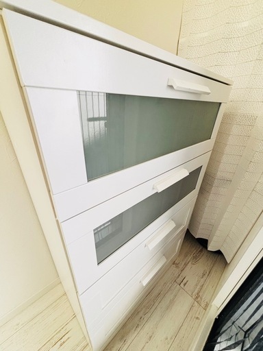 IKEAのBRIMNES ブリムネス