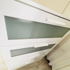 IKEAのBRIMNES ブリムネスの画像