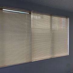 ブラインド2の画像