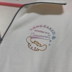 新品  ハーフジップ トレーナー 160cm GU サンリオ シナモロール シナモンの画像