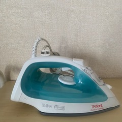 T-falスチームアイロンの画像
