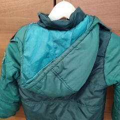 ⑫緑　ジャンパー　110の画像