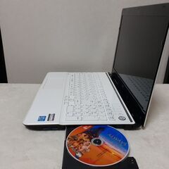 【お取り置き中です】おまけ付き　NEC　15インチ　core i5　8GB　SSD　カメラ　Wi-Fi　ブルーレイ　テンキー　Microsoft Office2021　Windows11⑤の画像
