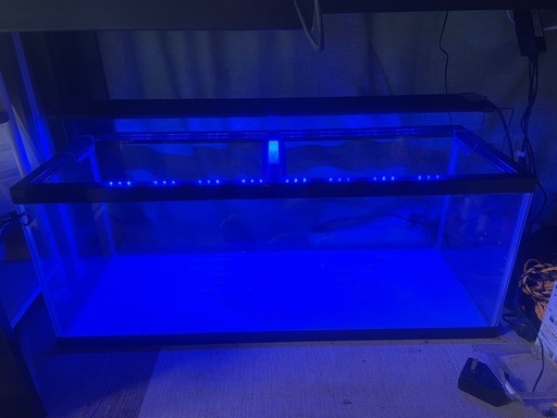 水槽(幅33cm、縦36cm、長さ90cm)
