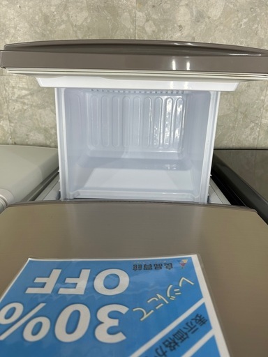 【表示価格より30%OFF!!】SHARP SJ-D14FJ 2019年製 冷蔵庫 137L
