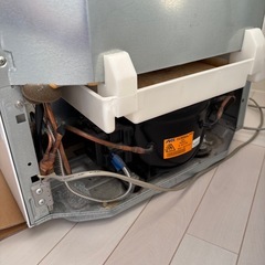 シャープ ノンフロン冷凍冷蔵庫 SJ-714-Wの画像