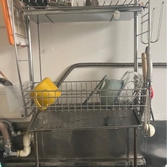 ⭐︎譲ります⭐︎突っ張り水切りラックの画像