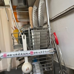 ⭐︎譲ります⭐︎突っ張り水切りラックの画像