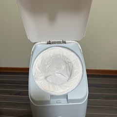 アップリカ おむつポット ごみばこゴミ箱の画像