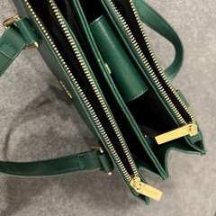 マウジー ハンドバッグの画像