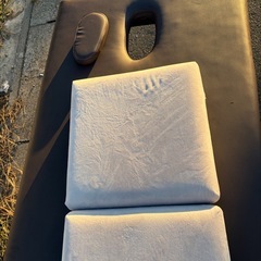 マッサージエステ用
ベッドの画像