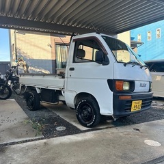 ダイハツハイゼットs110pの画像
