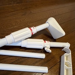 つっぱり棒の画像