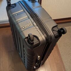 スーツケースの画像