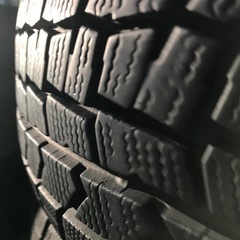 スタッドレスタイヤ　ダンロップWM02 185/60R15 4本セットの画像
