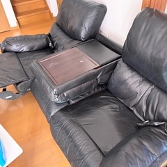 ニトリ　電動リクライニングソファ　3人掛けの画像