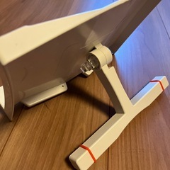 タブレットスタンド、ブックスタンド、マガジンラックの画像