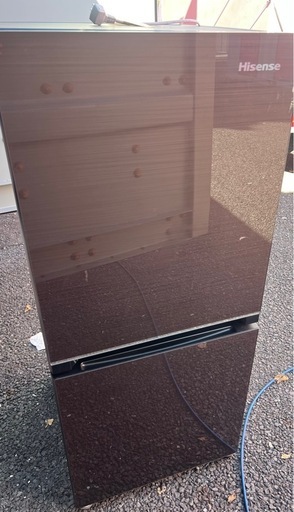 yuu様　4日(運搬費込)(即日、深夜ok)大人気オシャレ商品！！　ハイセンス　2019年製　134L