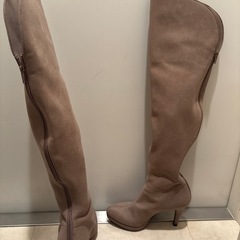 スエードロングブーツ　の画像