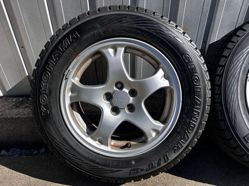 【スタッドレス】Yokohama 215/65R16 スタッドレスホイール付き