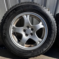 【スタッドレス】Yokohama 215/65R16 スタッドレスホイール付きの画像