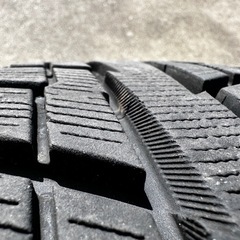 【スタッドレス】Yokohama 215/65R16 スタッドレスホイール付きの画像