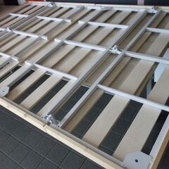 2-14※取引中/売約済***********　未使用/新品　アウトレット　 天然木パイン すのこ ベッド すのこベットセミダブルベット すのこベッド フレーム 2段階　 ローベッド ローベット ベットの画像