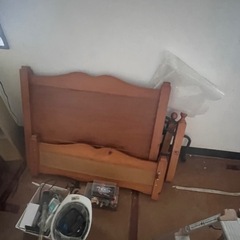 洗面台やベッドフレーム値段はその場で交渉しますの画像