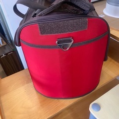 アイリスオーヤマ 3WAYペットキャリー　 撥水加工 レッド 小型犬・猫用　リサイクルショップ宮崎屋佐土原店R7.11.3の画像