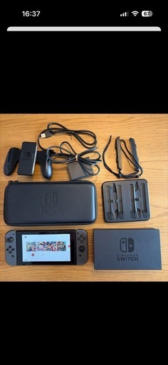 Nintendo Switch 本体セット (大乱闘スマッシュブラザーズ SPECIAL / スプラトゥーン2 / ワイヤレスコントローラー / ケース付き）