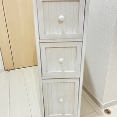 アンティーク調引き出し収納　すき間収納の画像