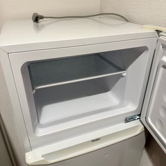 単身用れいぞうこ冷蔵庫の画像