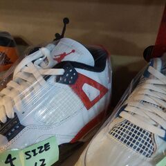 Jordans nikeの画像
