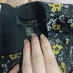 テッドベーカードレスサイズ2の画像