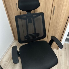 オフィスチェアの画像