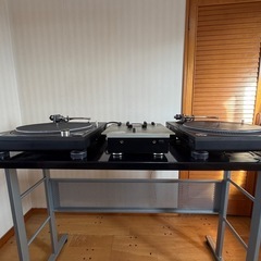 テクニクス Technics ターンテーブル ミキサー DJテーブル PC台 
セットの画像