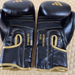 ボクシンググローブの画像